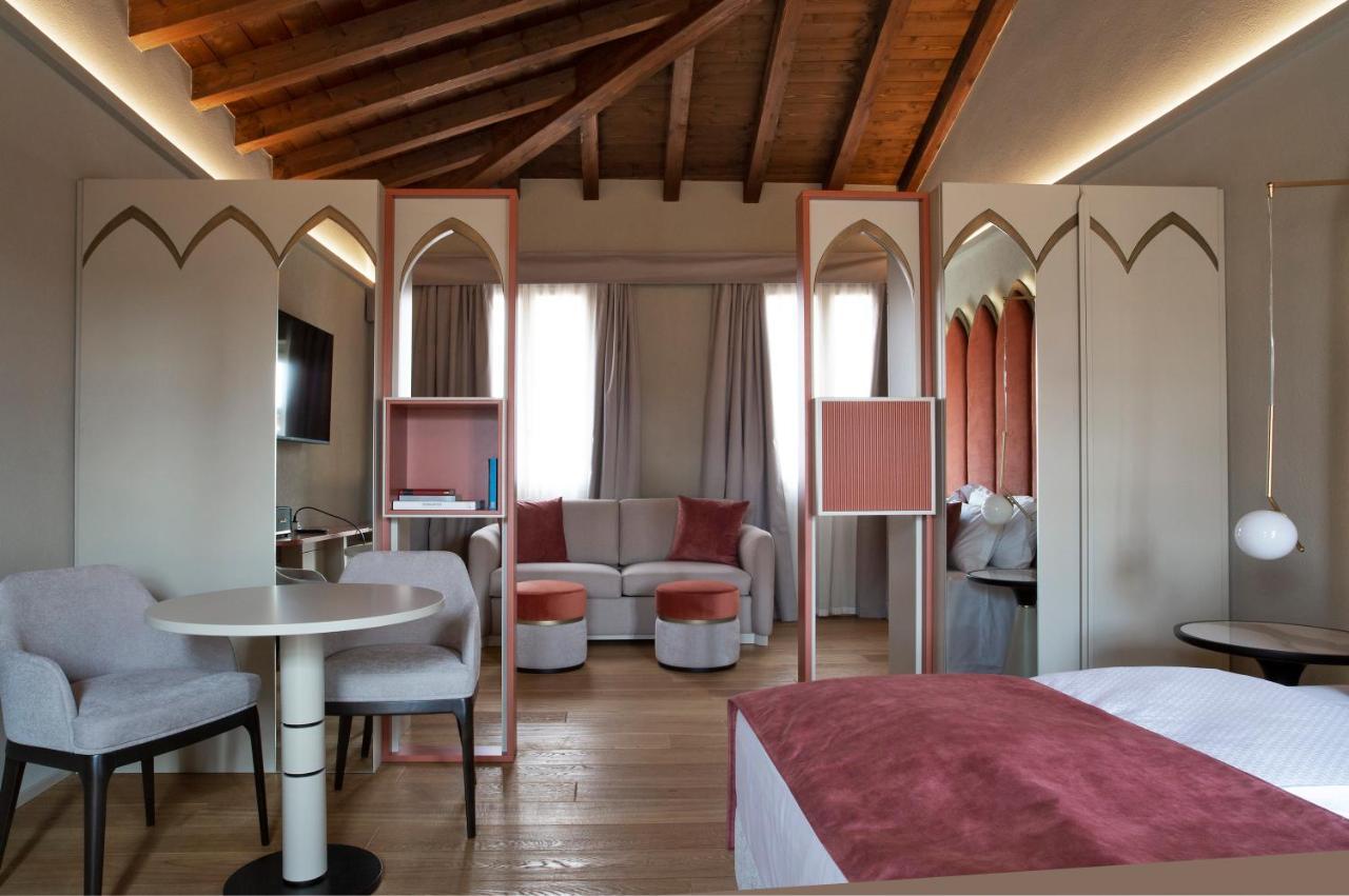 Relais Balcone Di Giulietta Hotel Verona Ngoại thất bức ảnh A room at the hotel