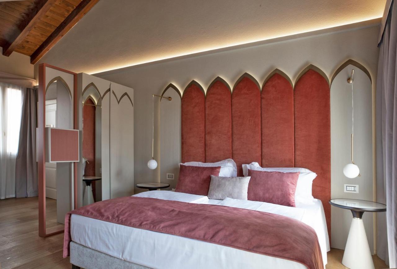 Relais Balcone Di Giulietta Hotel Verona Ngoại thất bức ảnh A room at the hotel